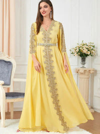 Thumbnail for Bestickter Kaftan
