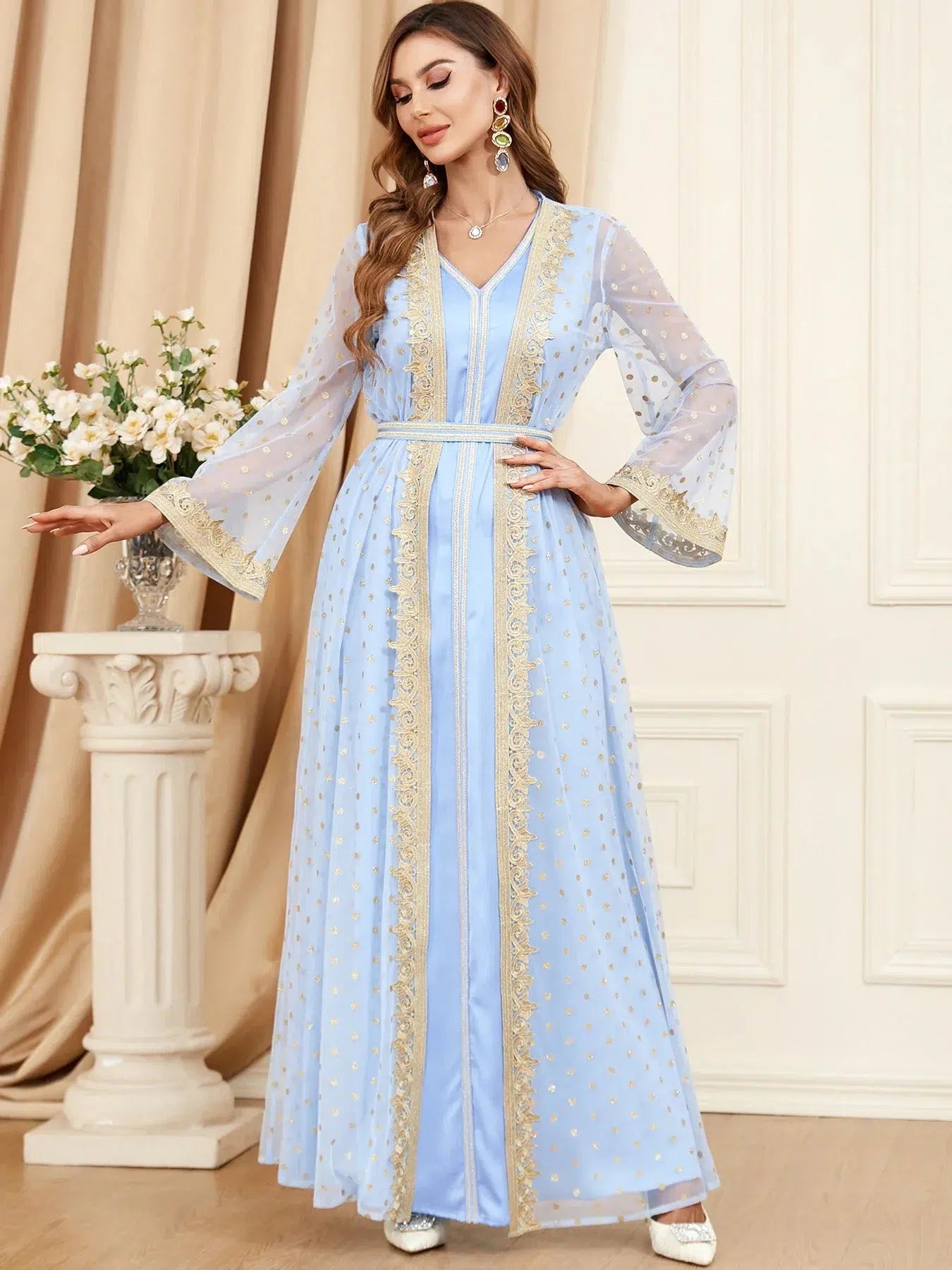 Himmelblauer Kaftan