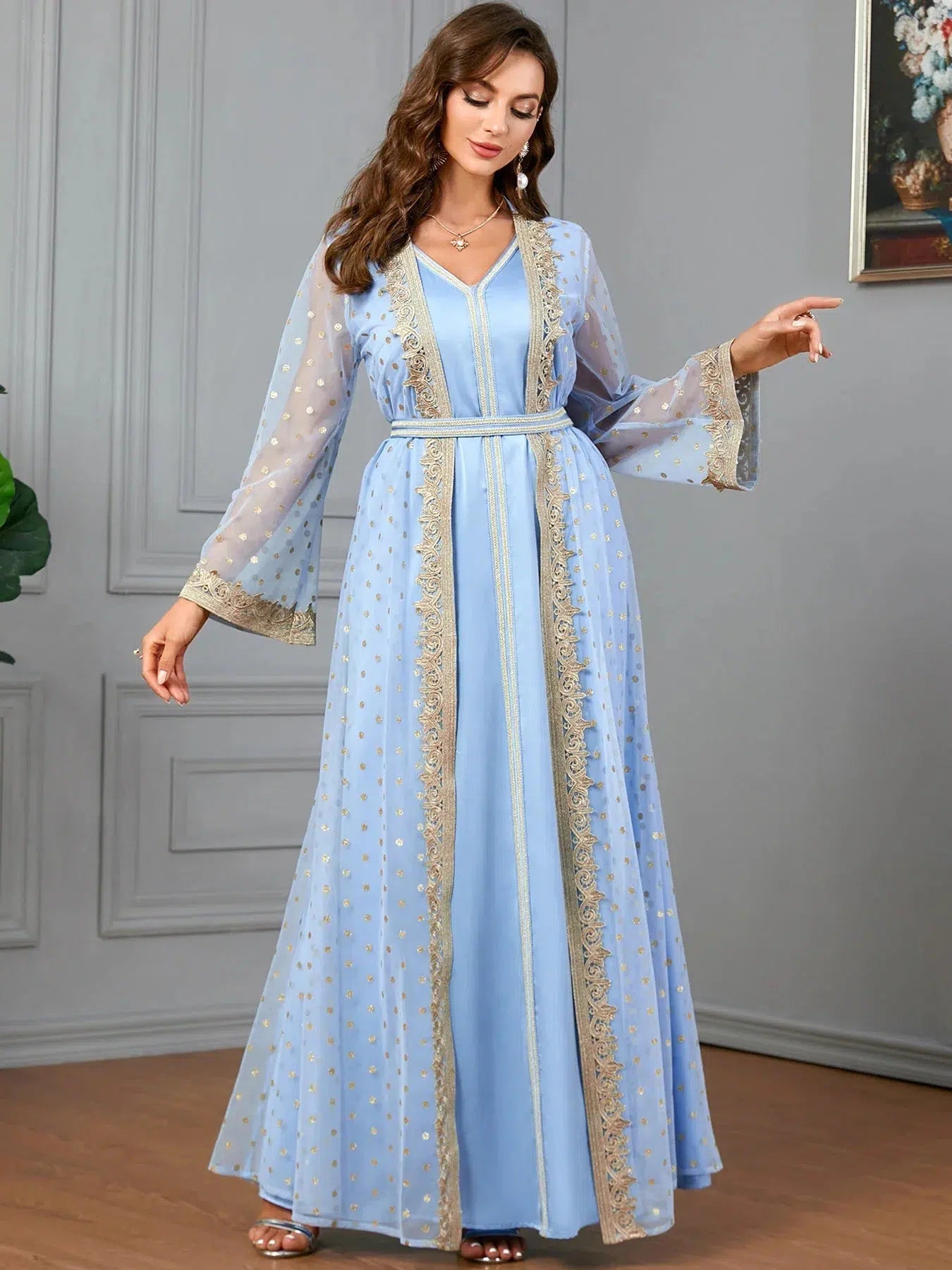 Himmelblauer Kaftan