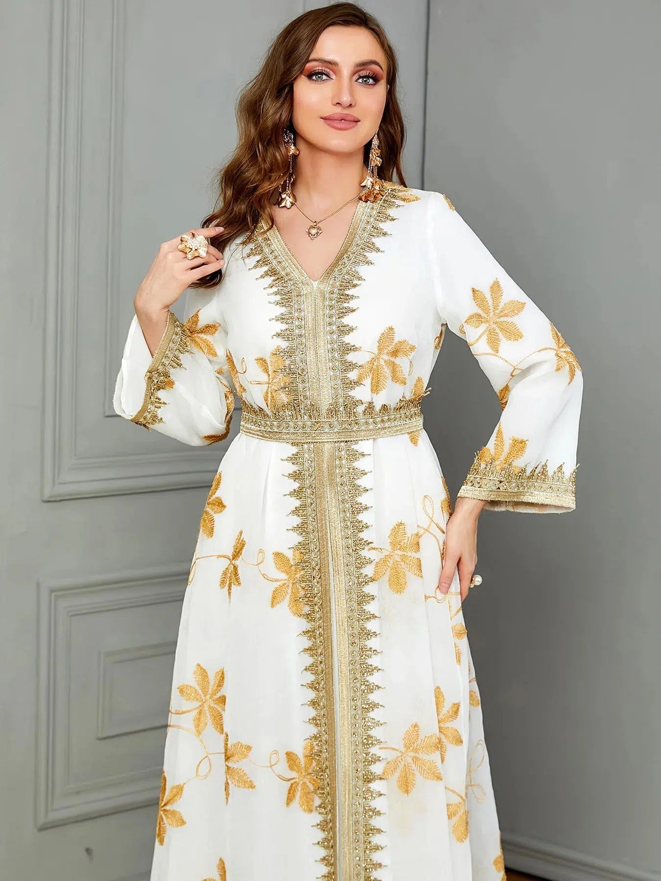 Kaftan Weiß und Gold