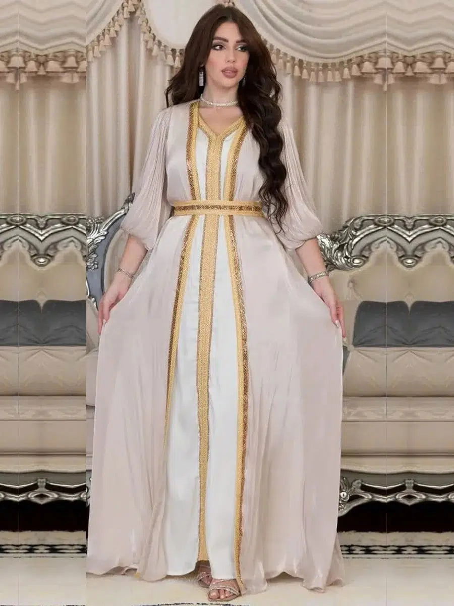 Marokkanischer Kaftan Blassrosa und Weiß