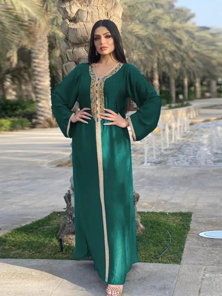 Kaftan Mit Stickerei