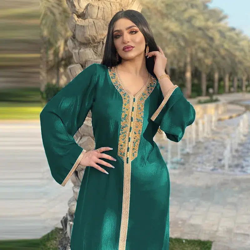 Kaftan Mit Stickerei