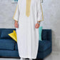 Moderner weißer Kaftan für Männer