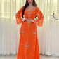 Orangefarbener Kaftan